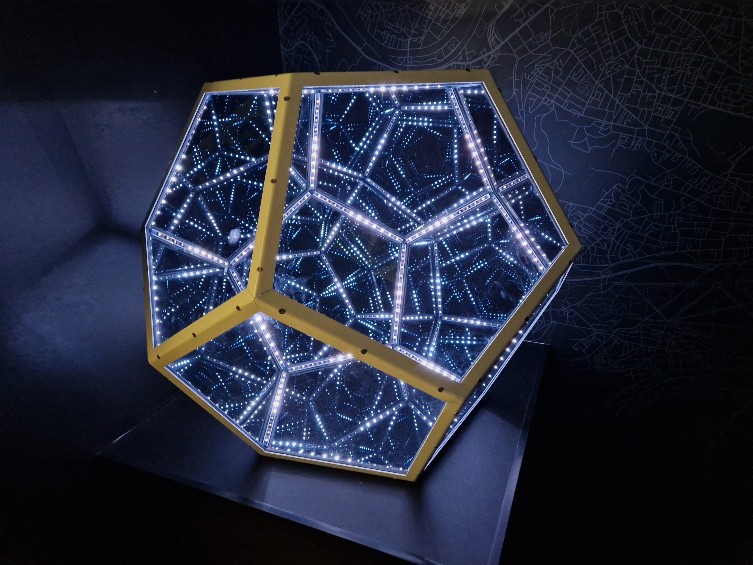 Un espace infini [Paradox museum]. Photo © Pierre d'Ornano | Aeternus.fr