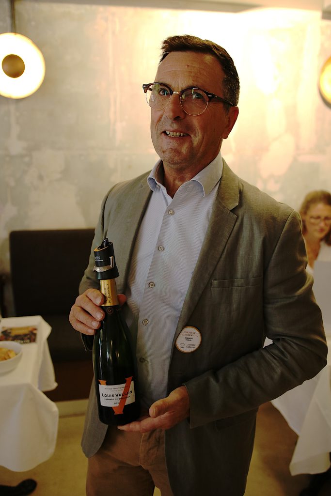 Dominique Furlan, président de la Fédération Nationale Des Producteurs et Élaborateurs de Crémant et de la Cave Louis Vallon (groupe Bordeaux Families), lors de la conférence de presse du 23 septembre 2026. Photo © Pierre d'Ornano | Aeternus.fr.
